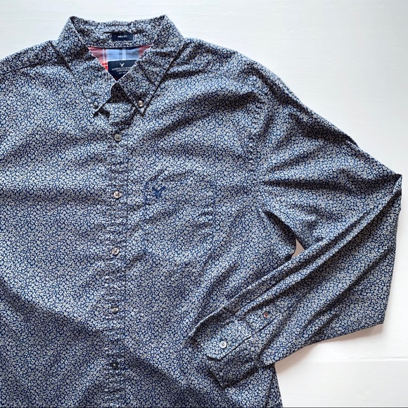 American Eagle Button Down - Picture 1 of 4